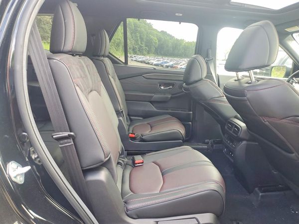 2026 HONDA PILOT Black Edition