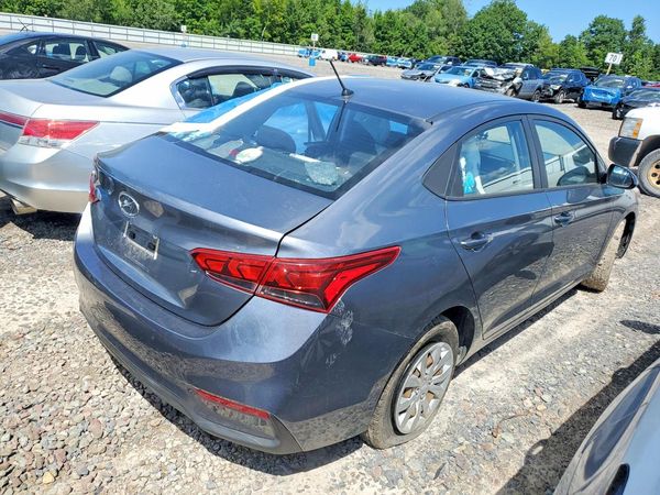 2019 HYUNDAI ACCENT SE and SEL