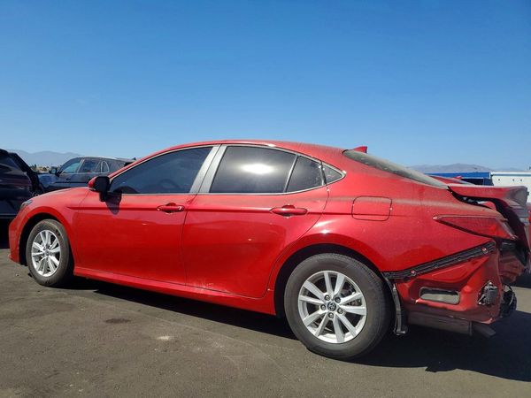2025 TOYOTA CAMRY