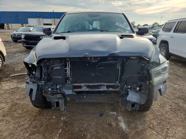 2016 RAM 1500 SPORT CREW CAB 4X4