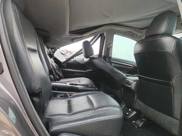 2015 TOYOTA HIGHLANDER Base/Hybrid