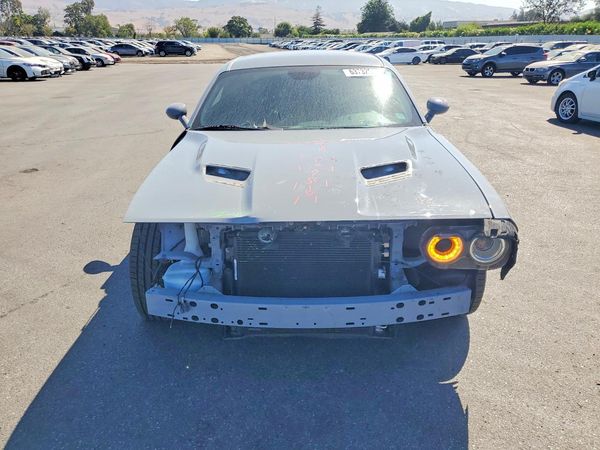 2022 DODGE CHALLENGER SXT