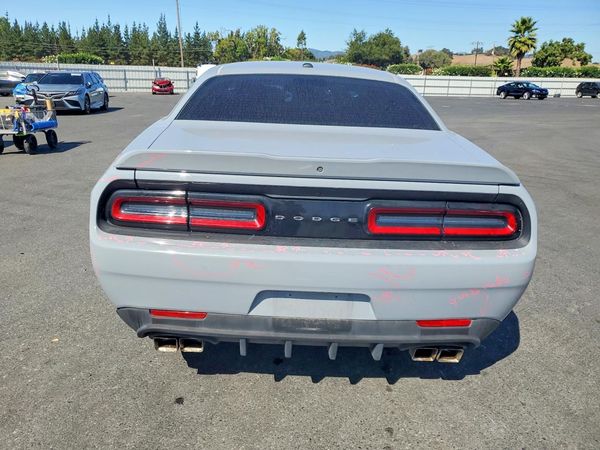 2022 DODGE CHALLENGER SXT