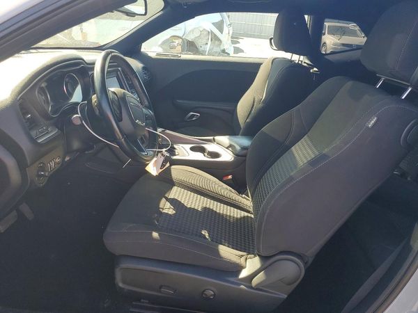 2022 DODGE CHALLENGER SXT