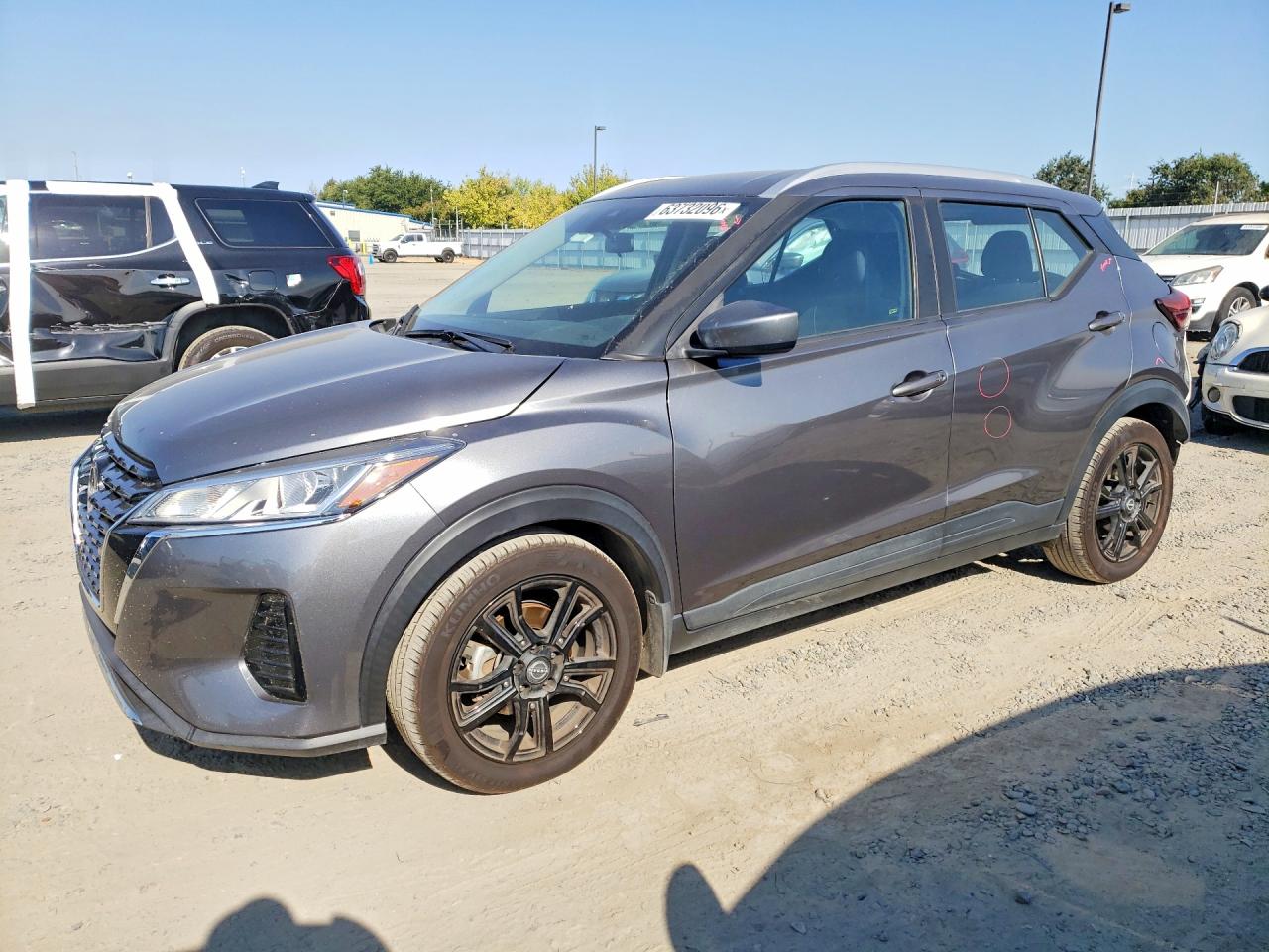 2022 NISSAN KICKS SV
