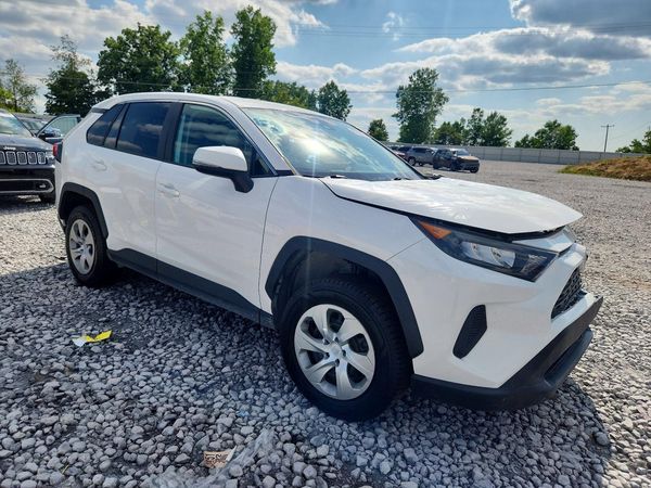 2022 TOYOTA RAV4 LE