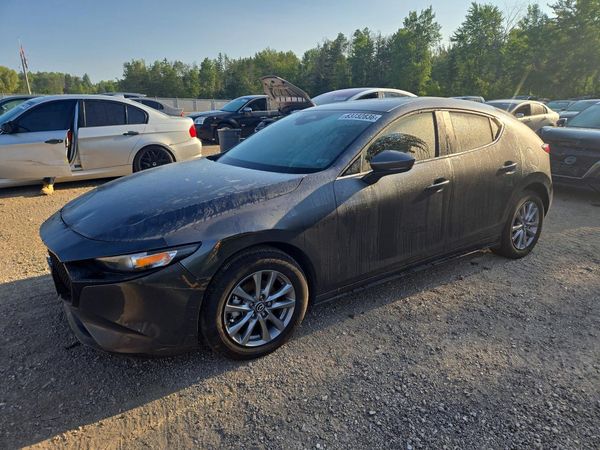 2025 MAZDA 3 Preferred Package