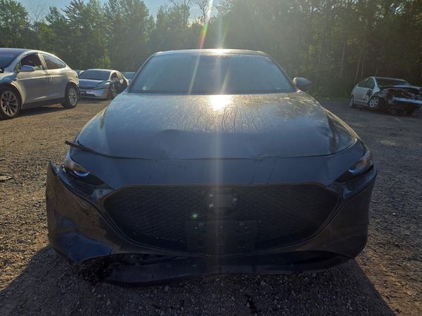 2025 MAZDA 3 Preferred Package