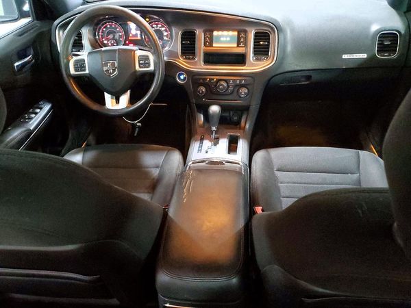2013 DODGE CHARGER SE