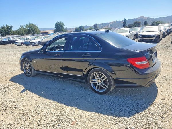 2012 MERCEDES-BENZ C