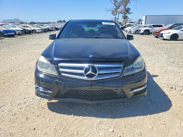 2012 MERCEDES-BENZ C