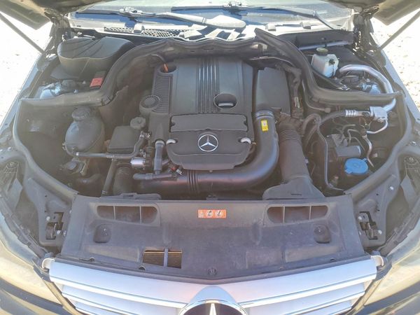 2012 MERCEDES-BENZ C