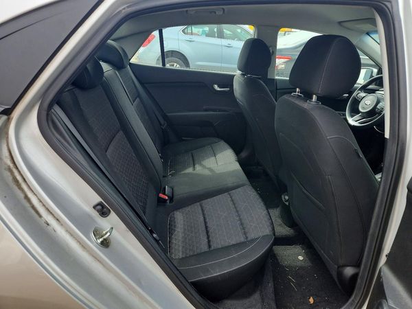 2018 KIA RIO LX