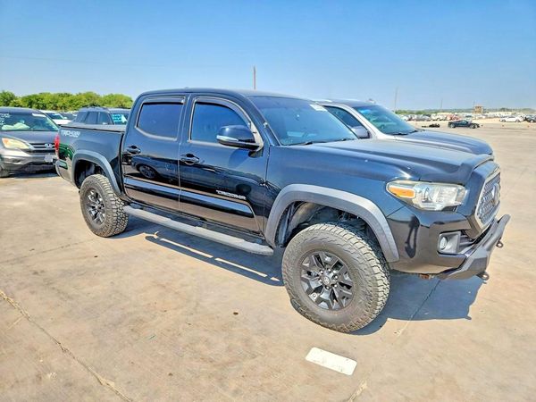 2019 TOYOTA TACOMA SR5