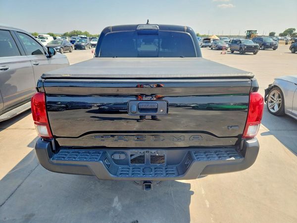 2019 TOYOTA TACOMA SR5