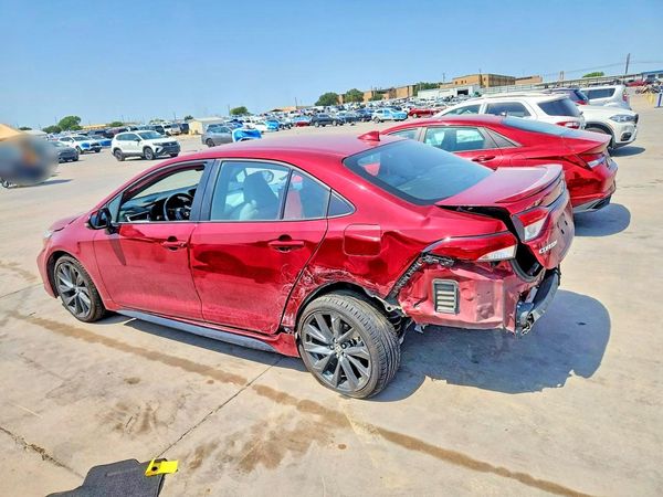 2025 TOYOTA COROLLA SE