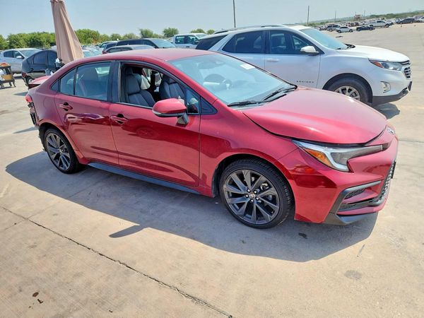 2025 TOYOTA COROLLA SE