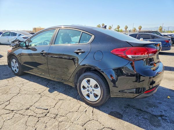2018 KIA FORTE LX Base