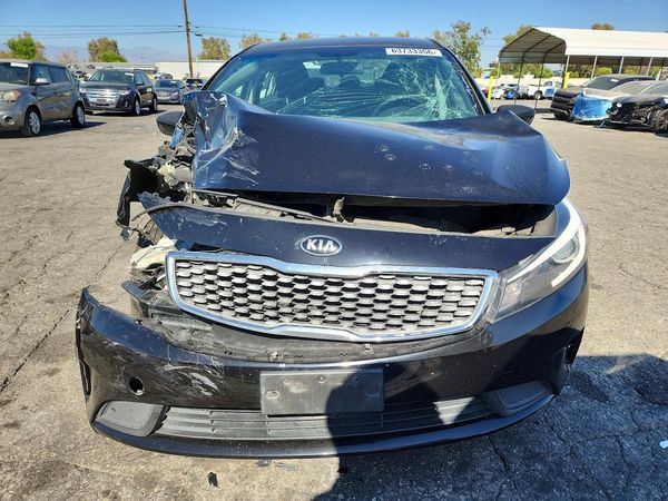 2018 KIA FORTE LX Base