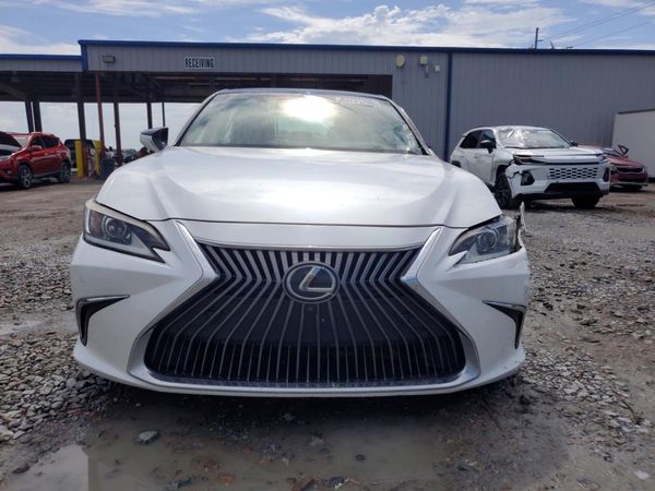 2019 LEXUS ES 350