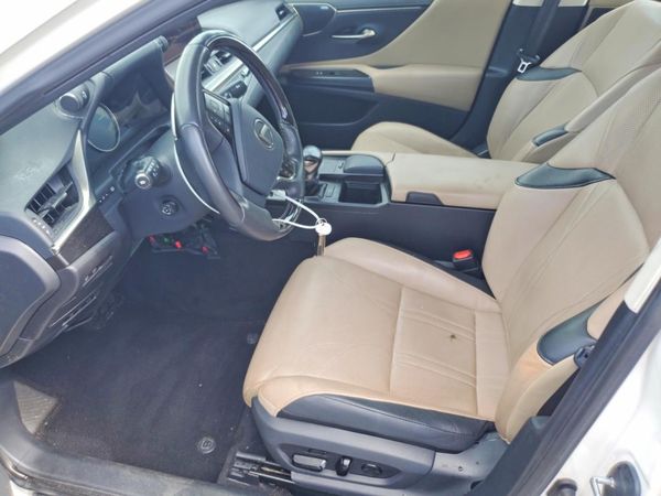 2019 LEXUS ES 350