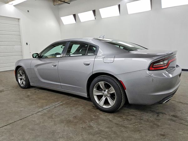 2016 DODGE CHARGER SXT