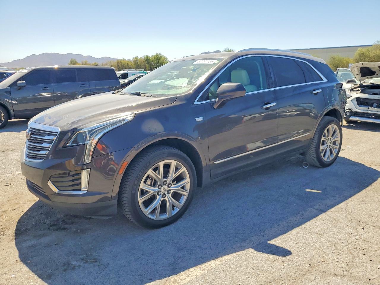 2018 CADILLAC XT5 Luxury