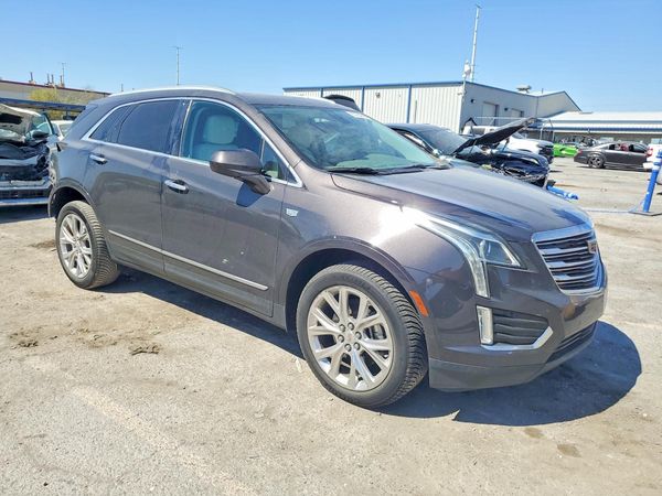 2018 CADILLAC XT5 Luxury