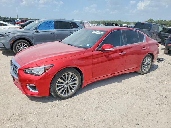 2022 INFINITI Q50
