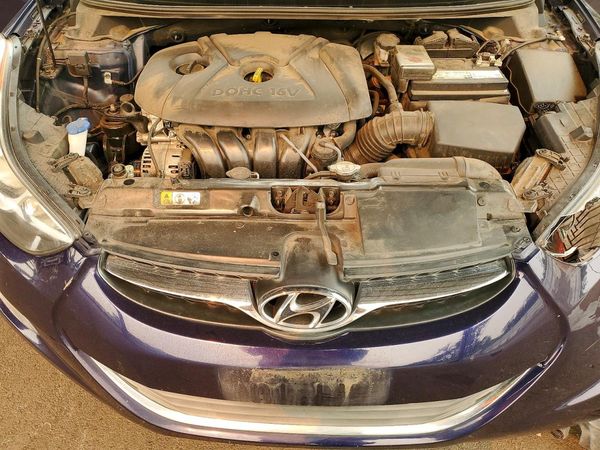 2013 HYUNDAI ELANTRA