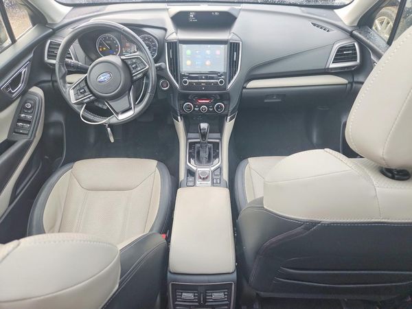 2022 SUBARU FORESTER Limited