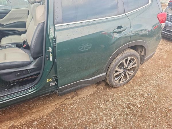 2022 SUBARU FORESTER Limited