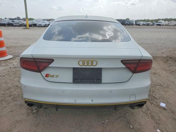 2016 AUDI RS7