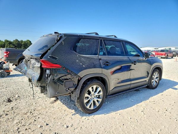 2024 TOYOTA GRAND HIGHLANDER