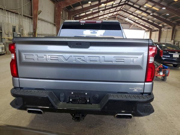 2019 CHEVROLET SILVERADO Trail Boss - LT — DIRR