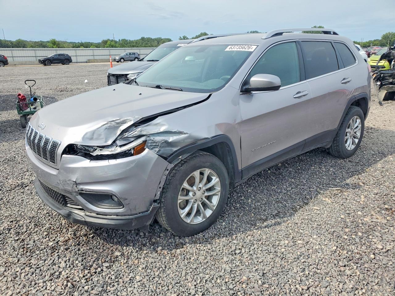 2019 JEEP CHEROKEE LATITUDE 4X4