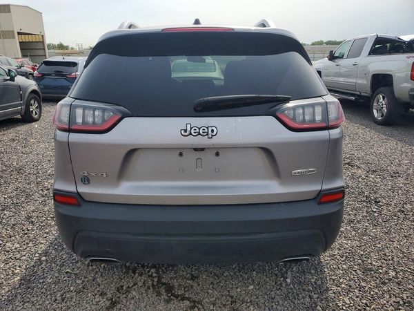 2019 JEEP CHEROKEE LATITUDE 4X4