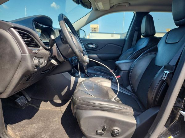 2020 JEEP CHEROKEE LATITUDE PLUS 4X4