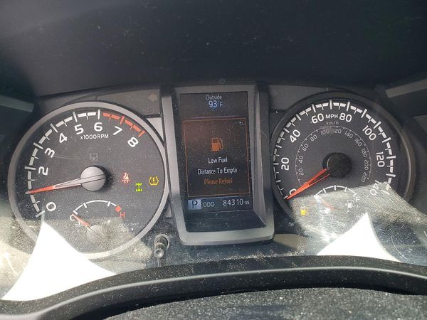 2020 TOYOTA TACOMA SR5