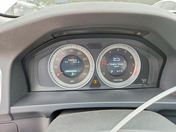 2013 VOLVO S60