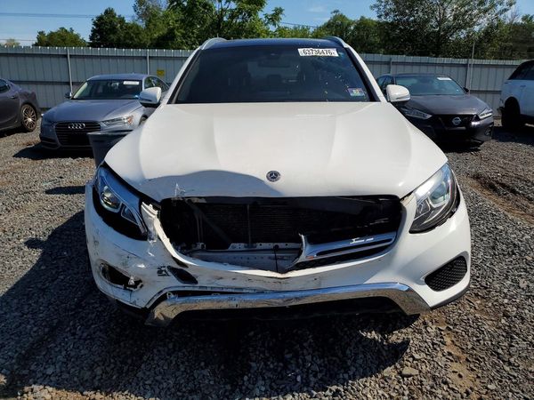 2018 MERCEDES-BENZ GLC GLC 300-4M