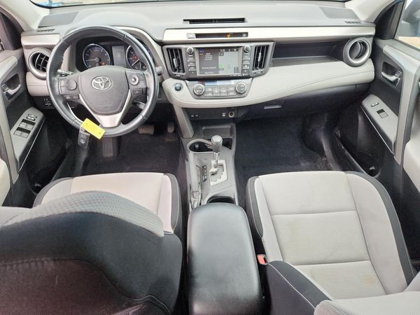 2016 TOYOTA RAV4 XLE (M Grade)