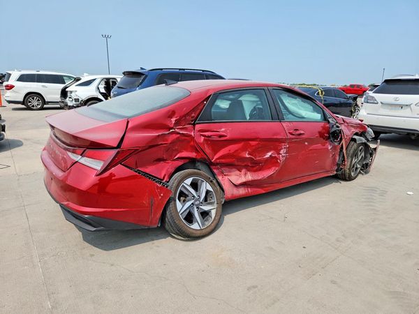 2023 HYUNDAI ELANTRA