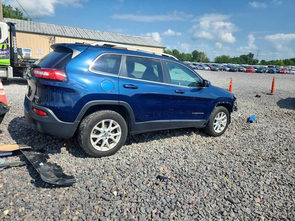 2018 JEEP CHEROKEE LATITUDE PLUS 4X4