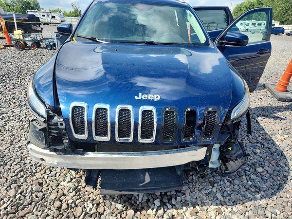 2018 JEEP CHEROKEE LATITUDE PLUS 4X4
