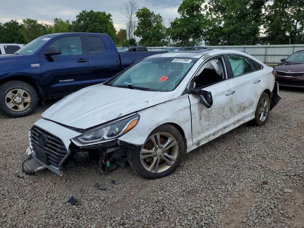 2018 HYUNDAI SONATA — Front 3/4
