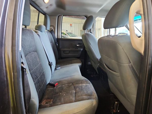 2015 RAM 1500 SLT