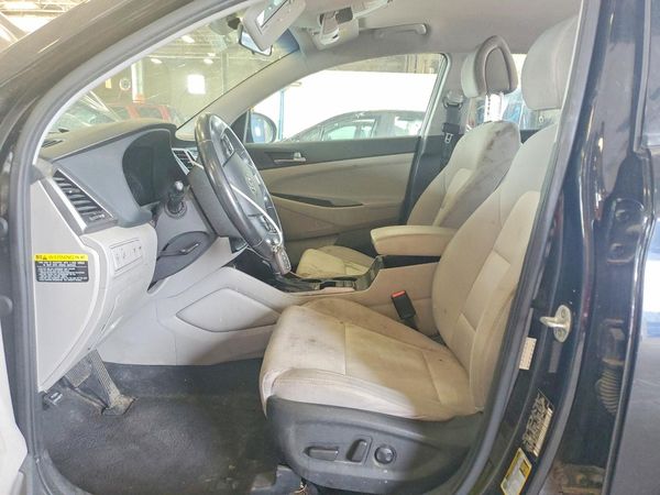2017 HYUNDAI TUCSON