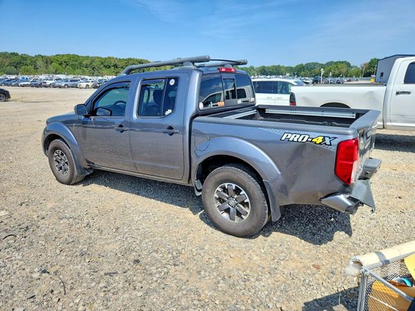 2020 NISSAN FRONTIER