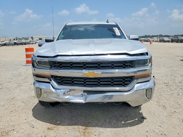 2017 CHEVROLET SILVERADO LT — DIRF